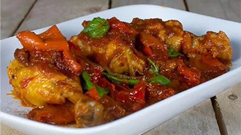 Cosce di pollo con peperoni