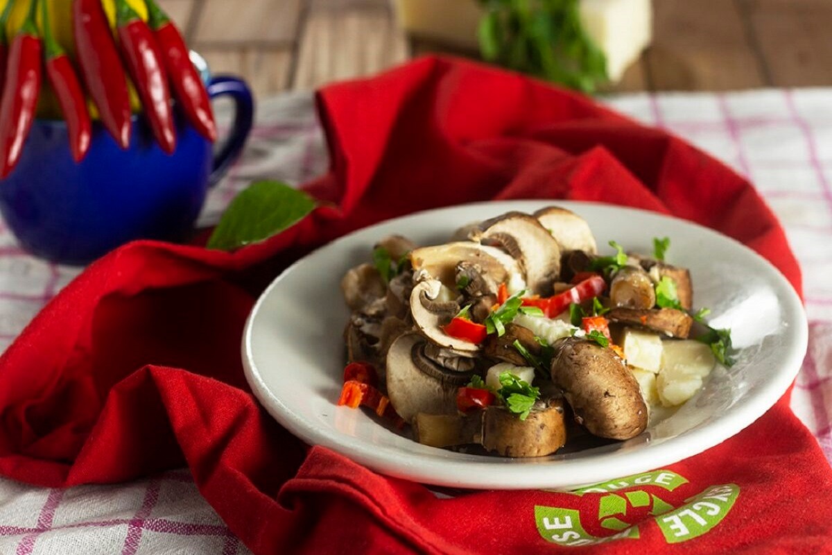 Insalata di funghi prataioli