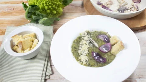 Crema di broccoli (broccoli cream).